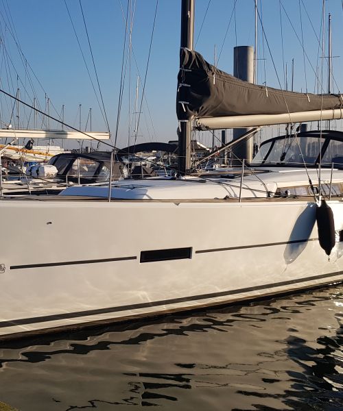 Vue générale du Dufour 460 GL à vendre