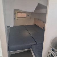 Cabine arrière bâbord   POGO 36   Veredis Quo   Larmor plage   Port de Kernével   Location de voilie