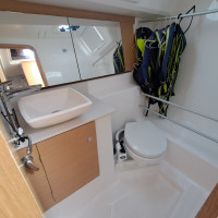 Dufour 32   ENEZ   Salle de bain   Lorient Port du kernével