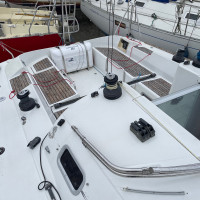 First 31.7   Rayon vert   vue extérieur   Location de voiliers   Lorient Port du kernével