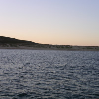 Le mouillage principal de Houat sur la grande plage est bien abrité du sud au Nord Ouest