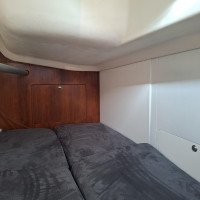 Grande cabine arrière sur l'IMX45 du chantier X-Yachts