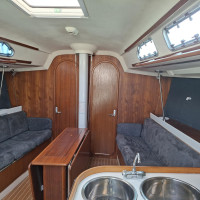 Grand carré pour 8 personnes dans l'IMX45 en vente chez Iloria Bretagne