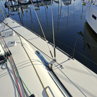 Larges passe-avants et gréement rod sur l'IMX 45