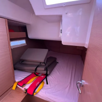 Orca   Dufour 410   Cabine arrière   La base 1