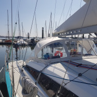 La capote de descente protège bien le cockpit du RM 970