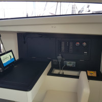 Une vraie table à carte sur le RM 970 en location chez Iloria Bretagne